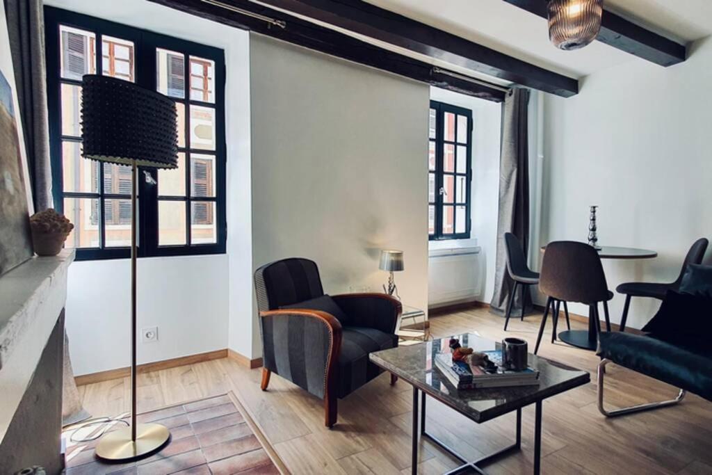 Le Carnot 2 Etoiles Hypercentre Vieille Ville Annecy Bagian luar foto